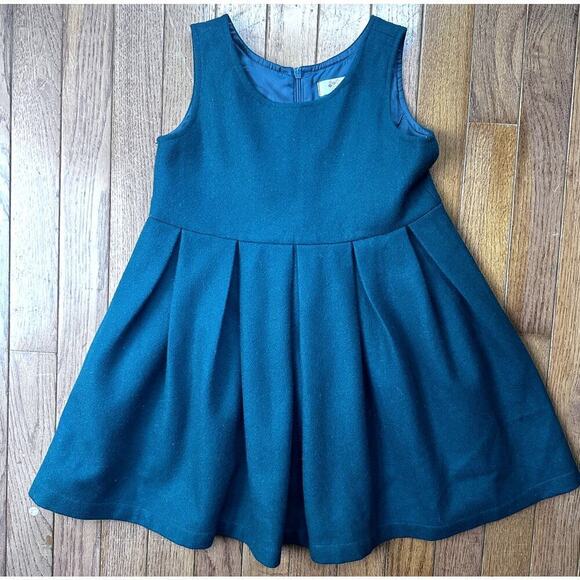 Sweet Charlotte Girls Size 5 Forest Green Pleated Fit and Flare Sleeveless